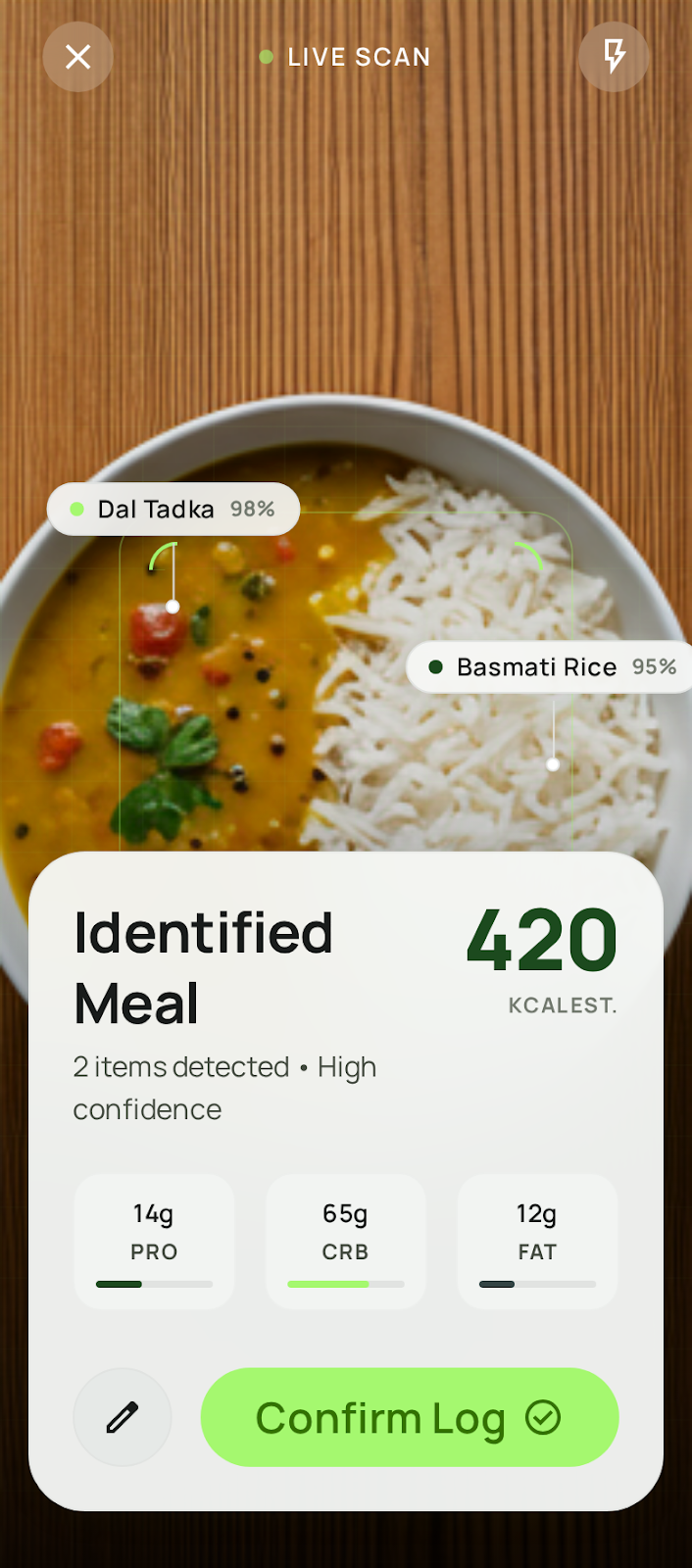 NourishStar live scan screen identifying a meal and estimating calories, carbs, protein, and fat